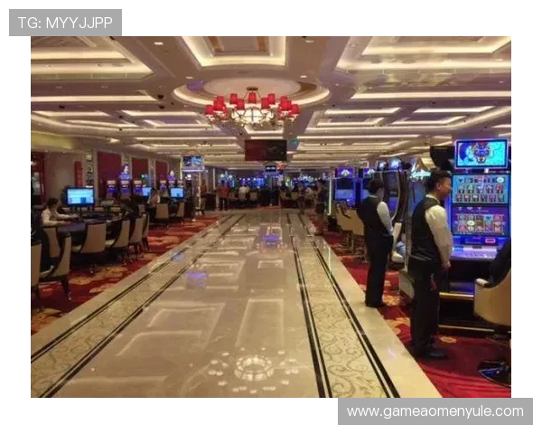 在4001.com澳门百老汇畅享多彩娱乐生活,感受澳门百老汇独特的文化魅力与精彩演出